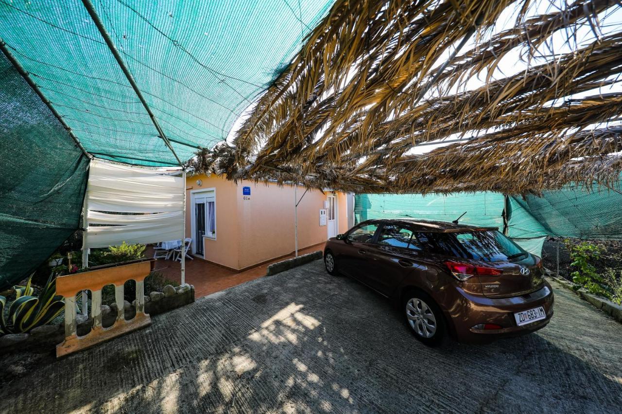 Apartments With A Parking Space Brbinj, Dugi Otok - 8160 Extérieur photo