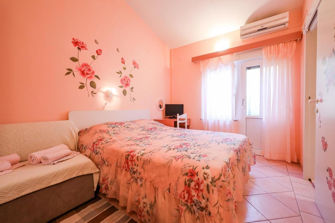 Apartments With A Parking Space Brbinj, Dugi Otok - 8160 Extérieur photo